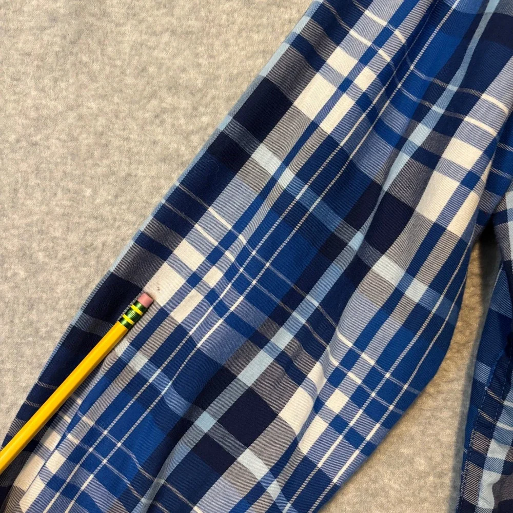 Chaps Mens Large‎ Button Down Shirt Long Sleeve Blue White Plaid Easy Care Twill